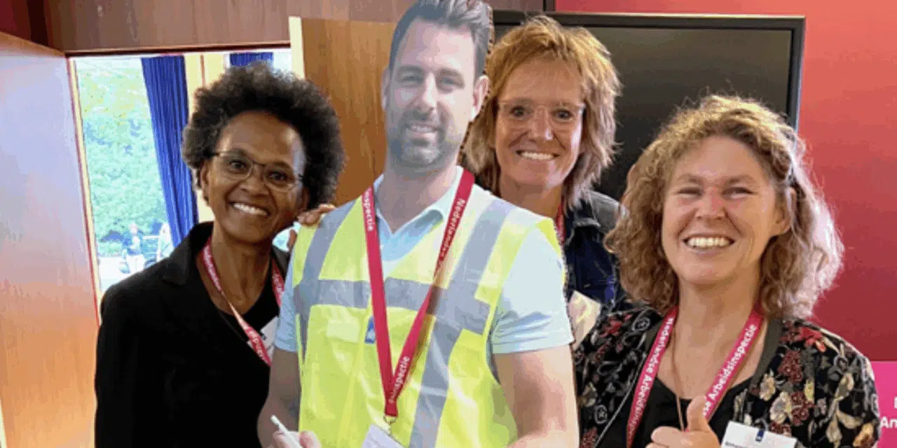 Van iPad tot chatbot: faciliteren van leren over digital skills